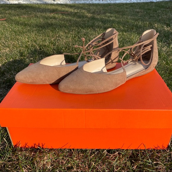 NINE WEST Ballet Flats with Straps - Picture 2 of 5